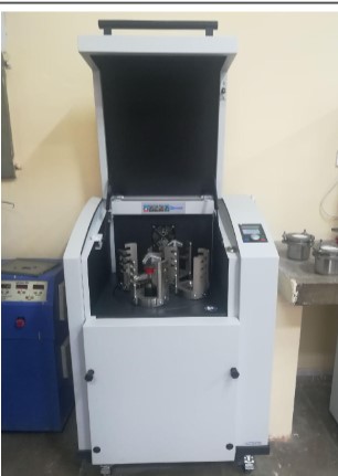 Planetary Ball Mill Retsch : PM 400 MA-type